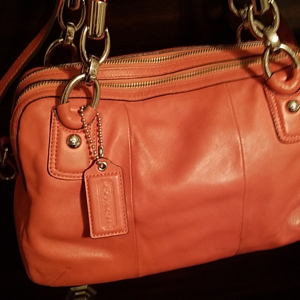 Handbag - Picture 4 of 8